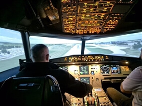 Customer Photo of 737 Simulator Ellesmere Port